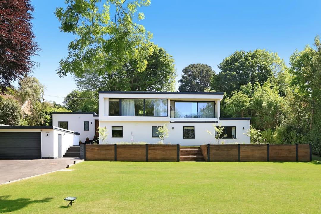Luxury Contemporary Residence in Buckinghamshire