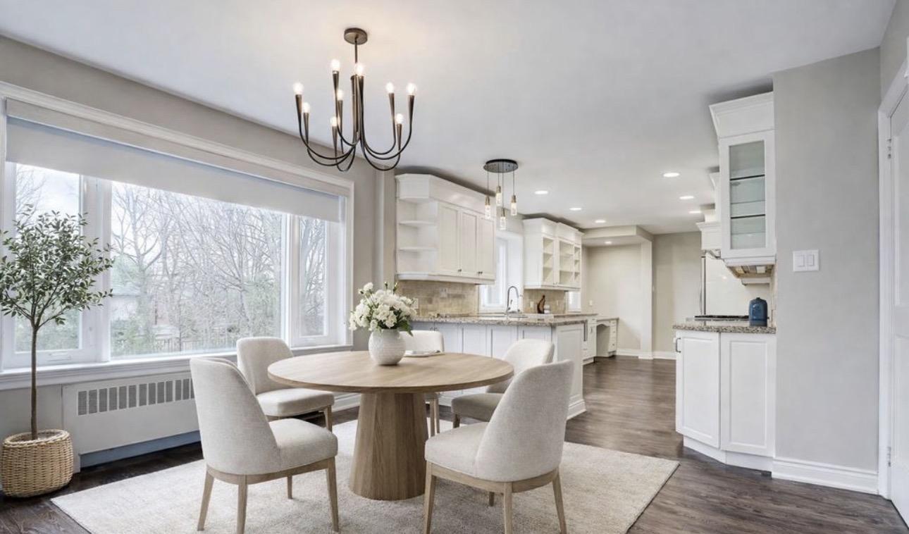 Luxury Six-Bedroom Detached Residence in Beaconsfield