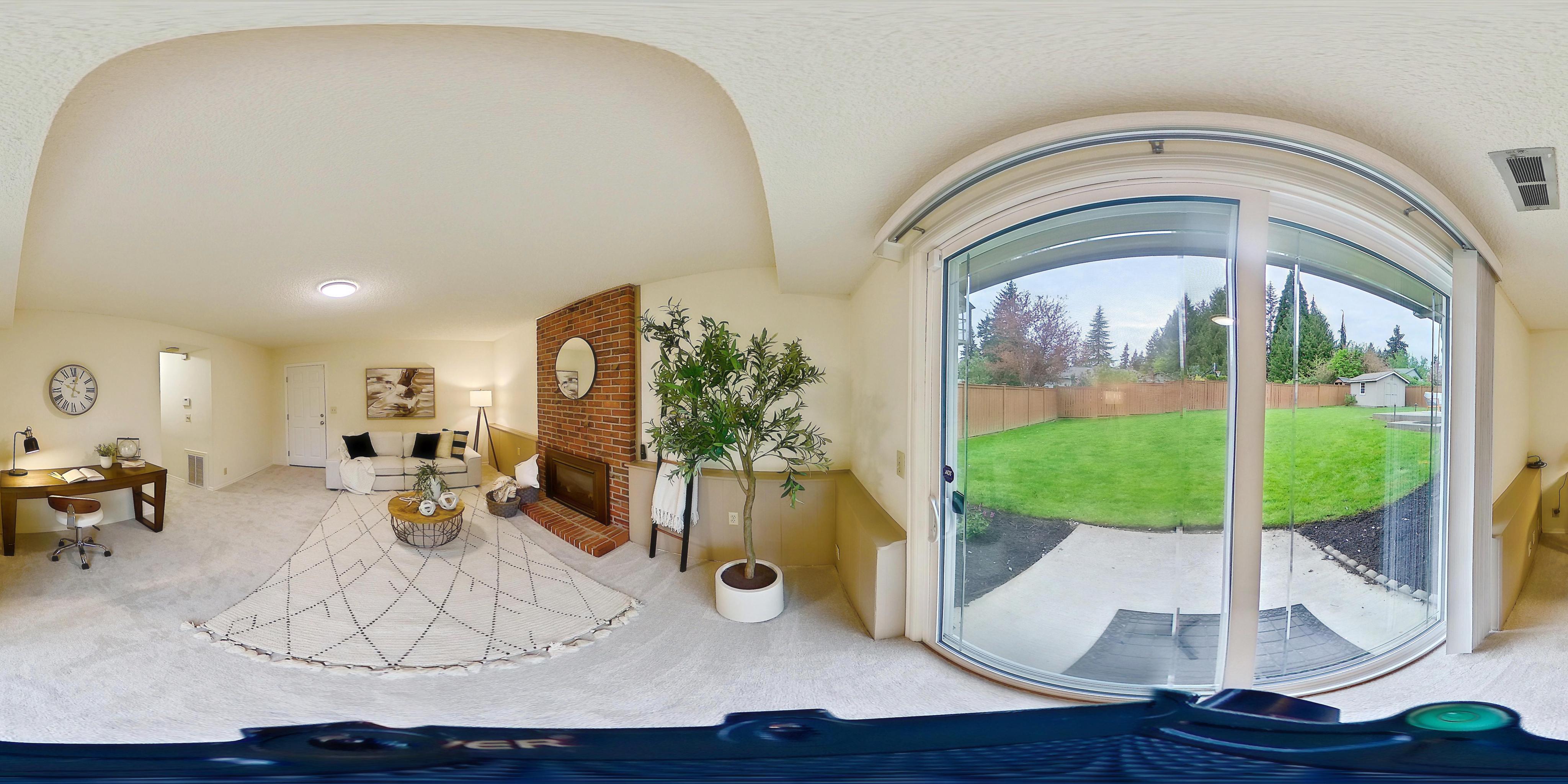 Modern Family Home with Garage in Kirkland, Washington